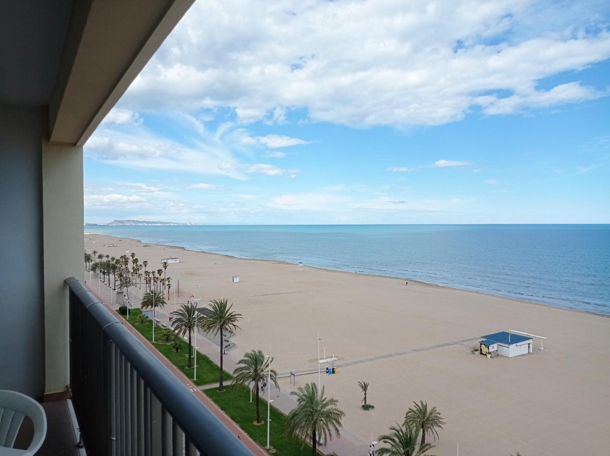 Apartamento Infante Playa de Gandía Habitación foto